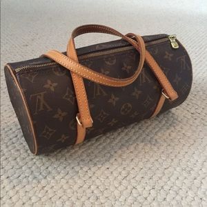 ***SOLD***Authentic Louis Vuitton papillion